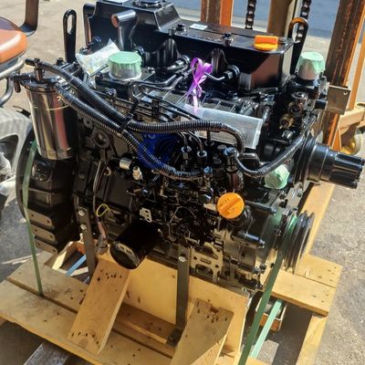 다기능 디젤 엔진 Yanmar 4TNV94 안정성 항 경식