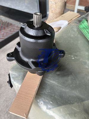 B0440-18001 708-7r-00710 708-7r-01690 카야바용 Wa320-5 Wa320-6 수압 팬 모터 모터 오일 (팬 드라이브) 발굴기 부품 후판 원본
